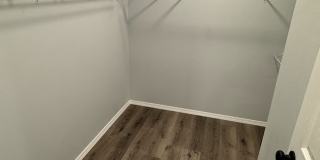 2851 Patch Street Gallery 29