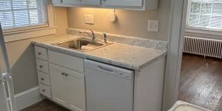 906 Clarendon St Gallery 5