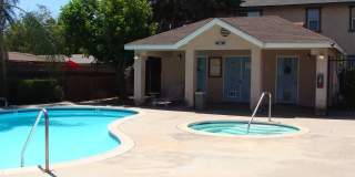 Renovated 3 Bedroom 2.5 Bath Condo Gallery 1