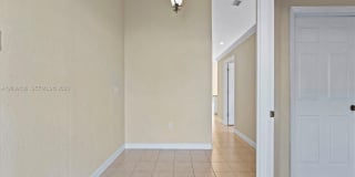 704 SE 14th Pl Gallery 7
