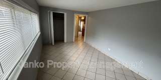 1409 S Central Avenue Gallery 3