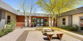 Amazing Scottsdale Luxury home! 5 bedrooms 4 baths! Gallery 5