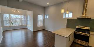 4844 N Spaulding Ave Gallery 1