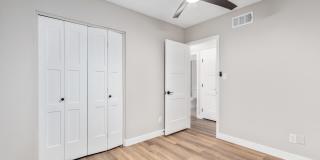 5909 West Elm Street - 1 Gallery 12