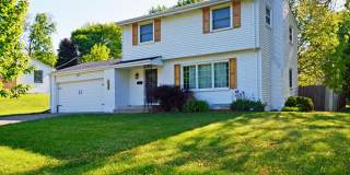 Beautiful 3-Bed 3-Bath Home in Golden Valley - Available 6/1! Gallery 1