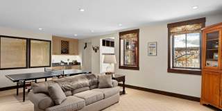 1950 Faraway Road Gallery 32