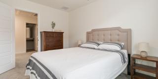 6611 Runaway Row Gallery 24