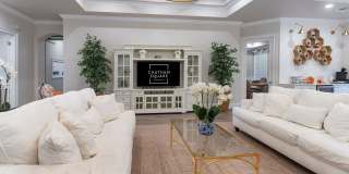 Chatham Square Gallery 7