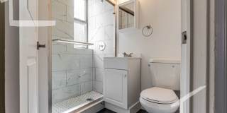 Centrally Located, Modern Fenway 2-Bed w/ Laundry Gallery 14