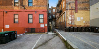 18 E MADISON Street Gallery 37