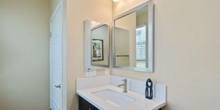 2780 N Wright Ln Gallery 7
