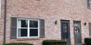 2 Bedroom Townhome in Moon Gallery 1