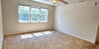 Hampton Club Gallery 13