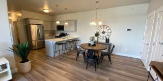 Lakefront at Vineyard Town Center Condo Gallery 4