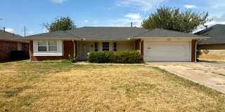Spacious 3 bed 1.5 bath! New Paint Throughout! Gallery 1