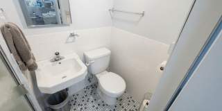Beautiful, Charming and Well Maintained Four Bedroom Single Family Home in Macalester/Groveland Neighborhood Beautiful, Charming and Well Maintained Four Bedroom Single Family Home in Macalester/Groveland Neighborhood Gallery 19