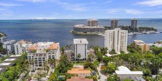 1600 S Bayshore Ln 1600 S Bayshore Ln Gallery 1