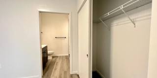 725 W Pratt Gallery 88