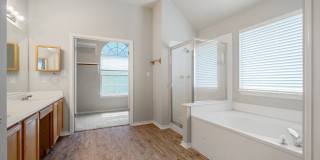 4 Bedroom, 2.5 Bath Home in Vista Oaks 4 Bedroom, 2.5 Bath Home in Vista Oaks Gallery 7
