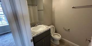 Like New Townhome in Great Aurora Community Gallery 11