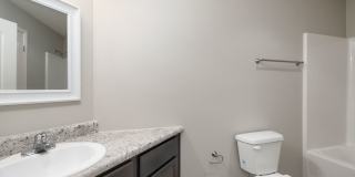Spacious 3 Bedroom Duplex! Gallery 5