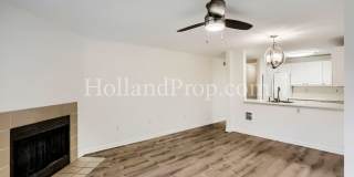 Beautiful 2-Bedroom Condo with a Garage! Gallery 7