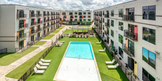 Mid Main Lofts Gallery 42