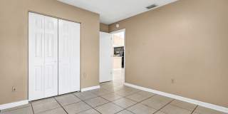 Beautiful 3 Bedroom Home Gallery 24