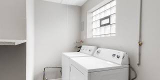 Miller Beach Living FREE Application Fee ! Gallery 17