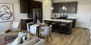 2707 East Gray Birch Drive Gallery 1