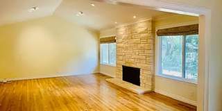 Beautiful 5 Bedroom, 3 Bathroom Home in the Golden Triangle of Saratoga Gallery 8