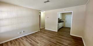 2 bedroom 1 bath unit for rent in Pensacola! Gallery 3