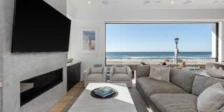 2200 The Strand Gallery 10