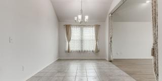 Beautiful 4 Bed 3 Bath in Deer Creek Schools Gallery 13
