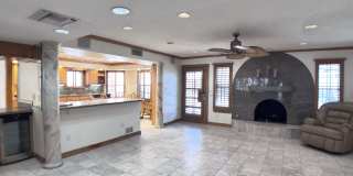 4719 Frankfort Avenue Gallery 17