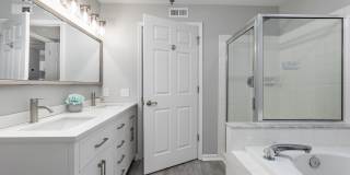 21-B OWENS LANDING Court Gallery 13