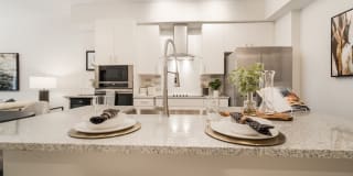 Magnolia Square Gallery 2