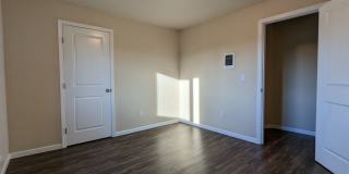 Great 1-Bedroom, 1-Bath Apartment In Springfield With On-site Laundry! Great 1-Bedroom, 1-Bath Apartment In Springfield With On-site Laundry! Gallery 9