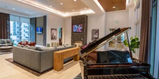 Piedmont House Gallery 24