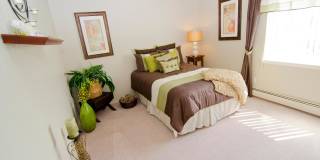 Towne Square Gallery 31