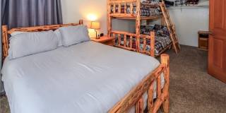 42638 Moonridge Road Gallery 26