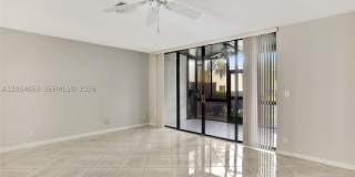 4615 Carambola Cir S Gallery 15