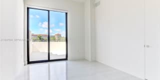 301 Altara Avenue Gallery 9