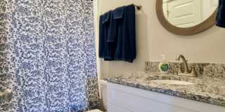 3 Bed 3.5 Bath Luxury Townhome in Convenient Location! Gallery 23