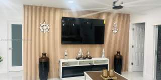 541 SE 17th Ave Gallery 8