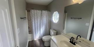 522 Peach Grove Place Gallery 27