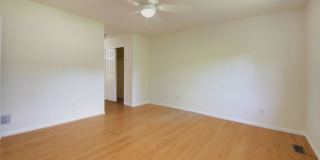 Westside Gem with Mountain Views, Hardwood Floors & AC! Gallery 19