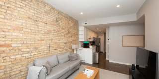 841-2B West Barry Ave. Gallery 9
