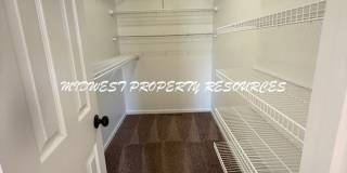 Ranch in Lee's Summit For Lease - Crisp, Clean and New! Gallery 11