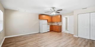 Cozy Clearwater Studio Ready for Move-in! Gallery 8